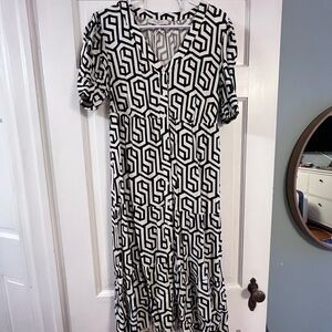 Geometric Black and White Dress